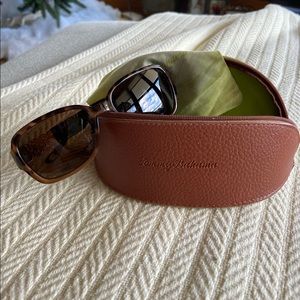 Tommy Bahama Women’s Sunglasses New w/o Tags